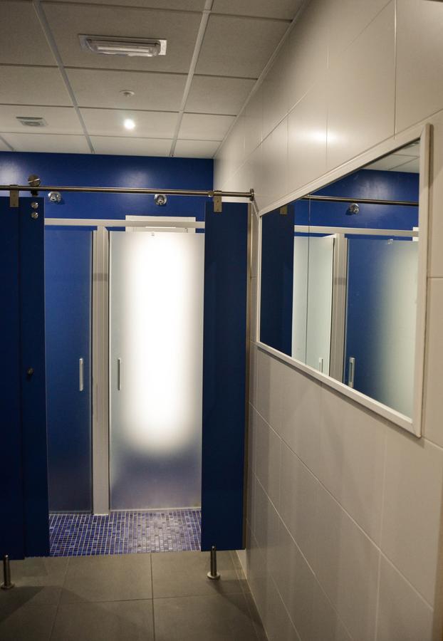 Albergue Alfonso II Melide Exteriör bild